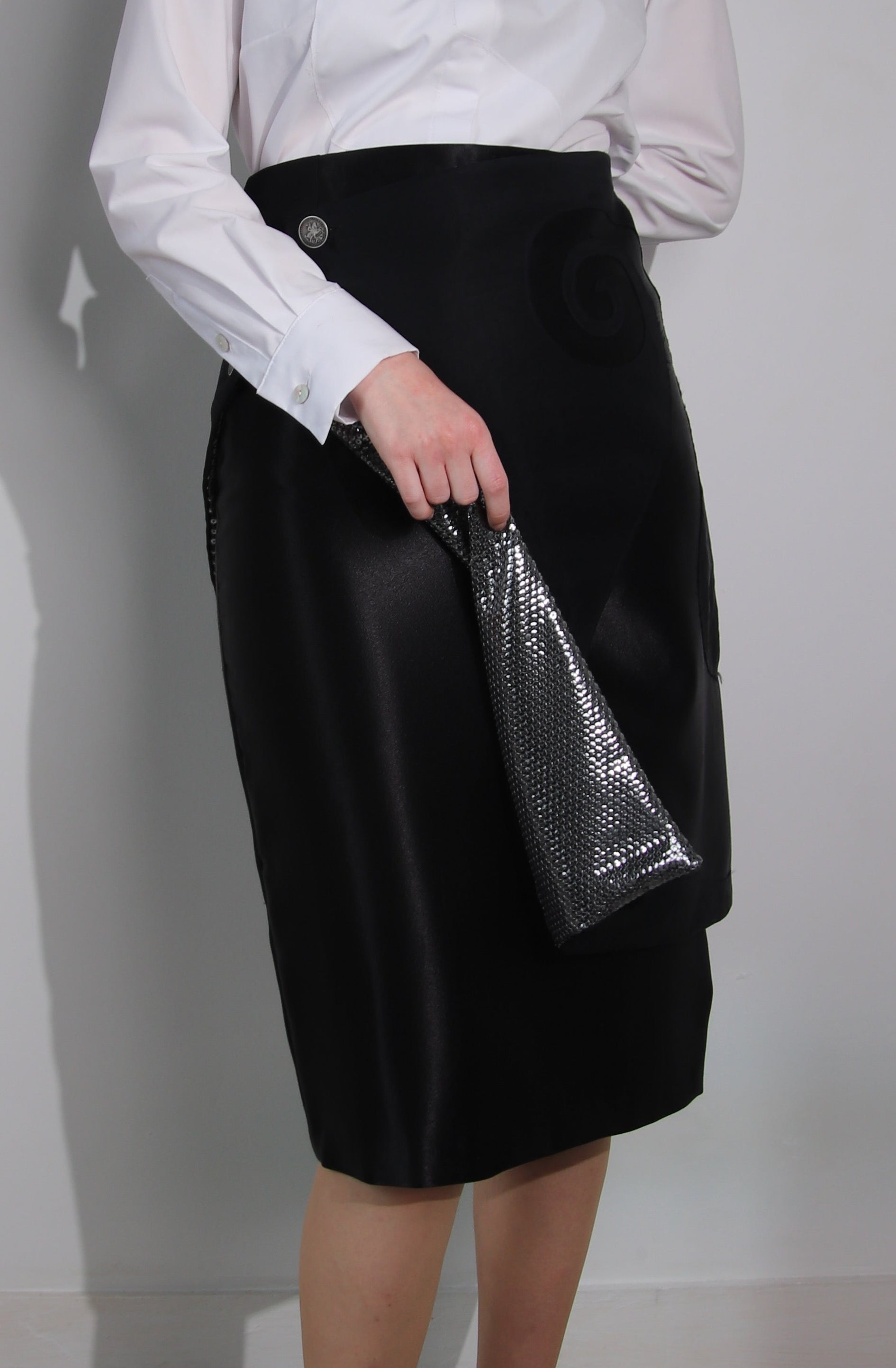 Longboat Skirt - Black & Silver